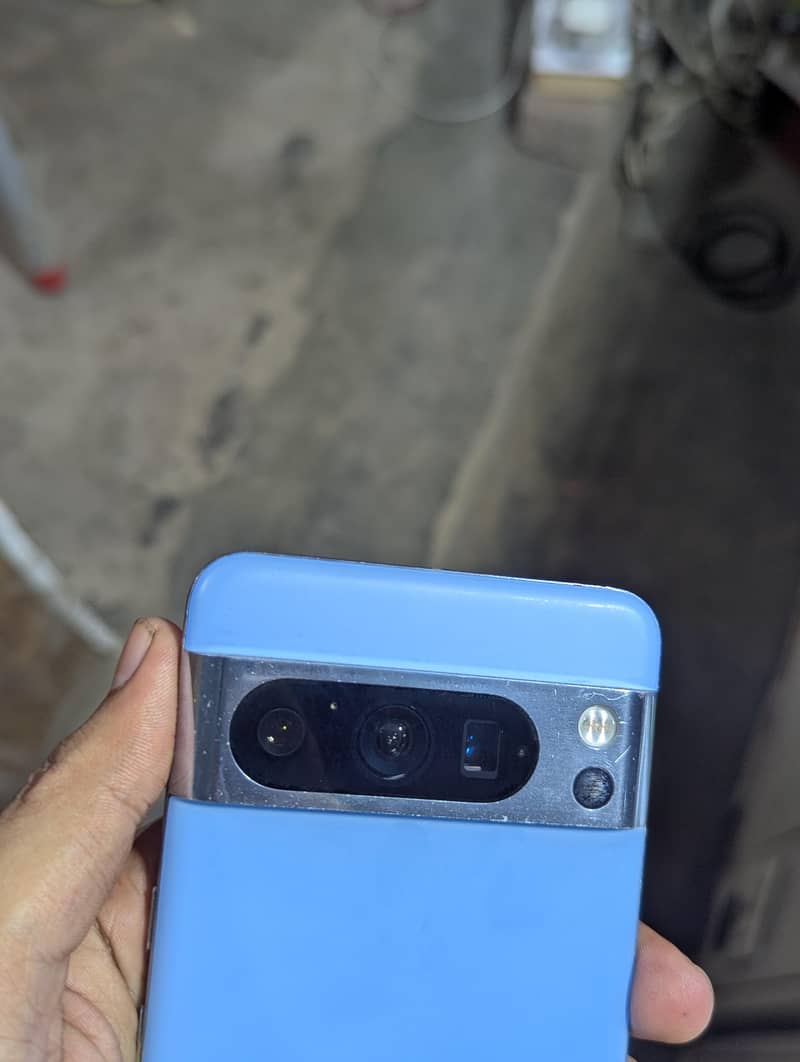 Google Pixel 8 Pro 3