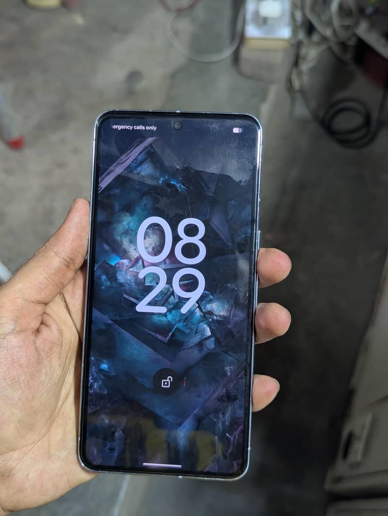 Google Pixel 8 Pro 7