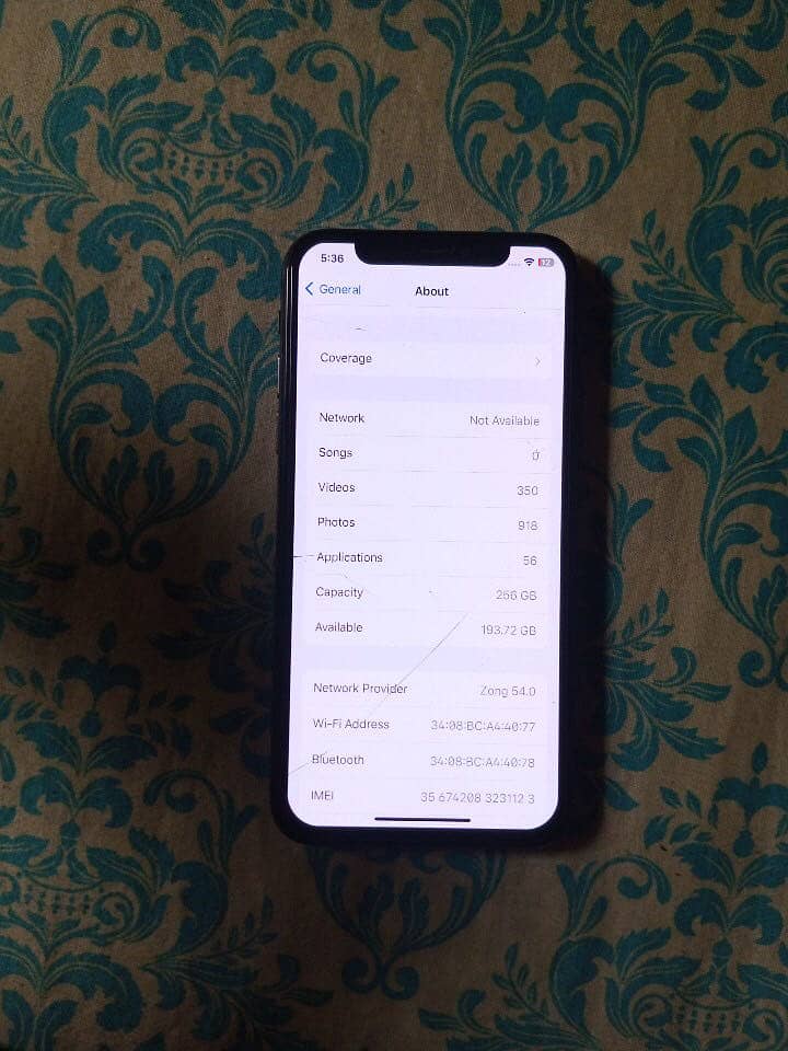 Apple iPhone X 3