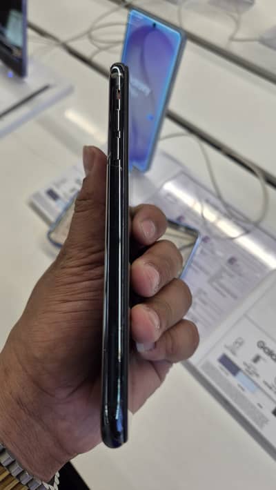 Apple iPhone 11 Pro Max