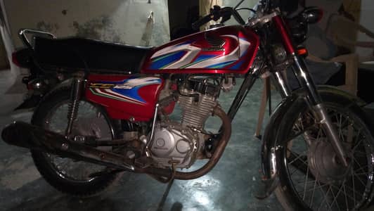 Honda CG 125 Karachi No