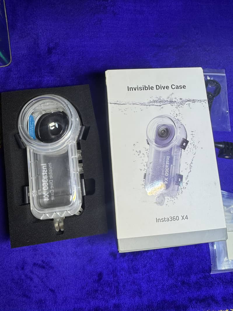 Insta360 Camera 0