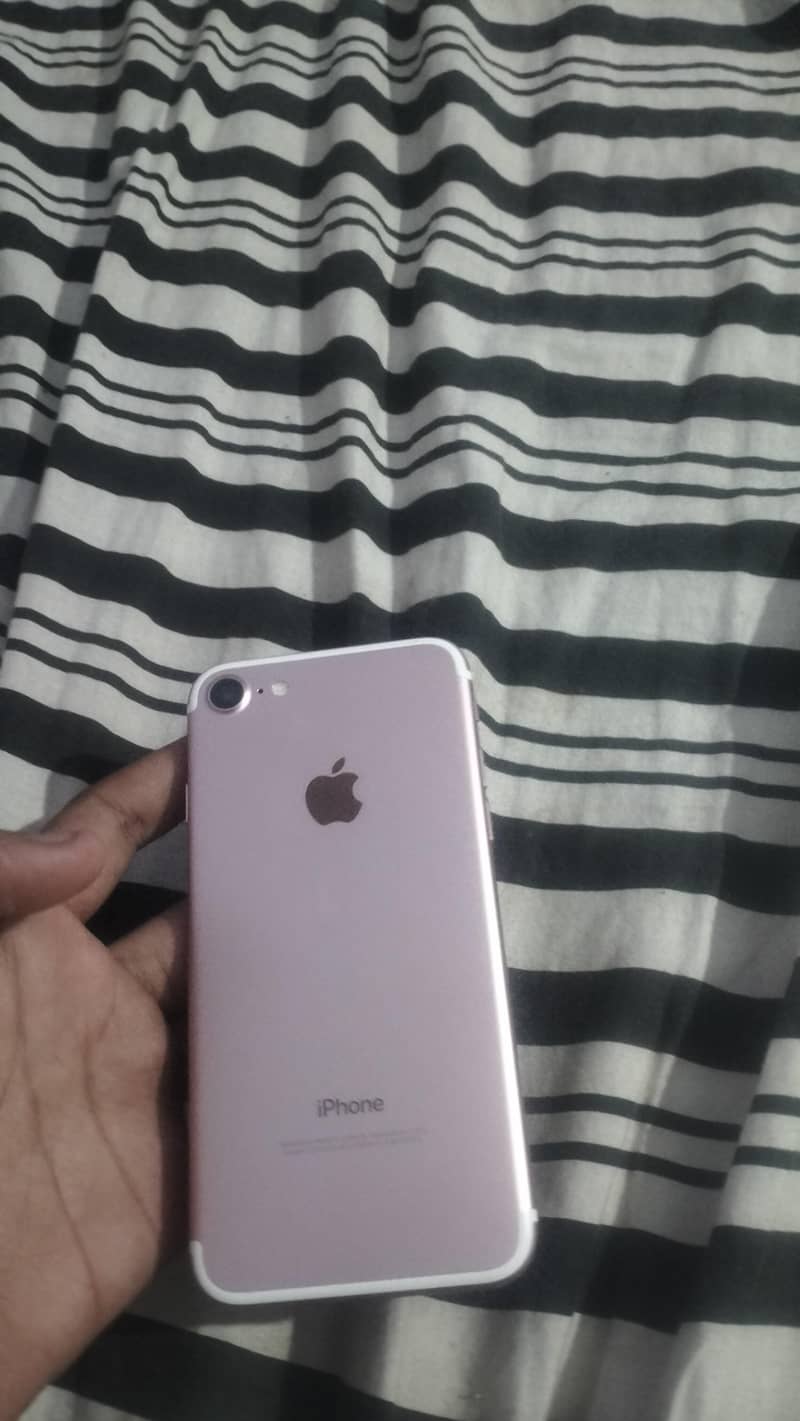 Apple iPhone 7 6