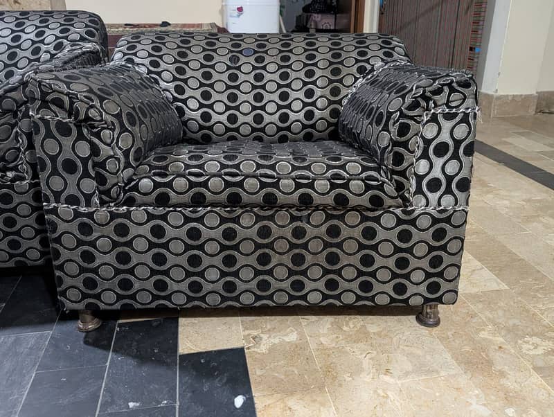 5 seater Sofa set 1