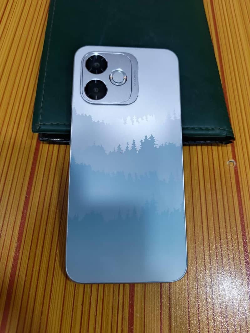 OPPO A6s Pro 0