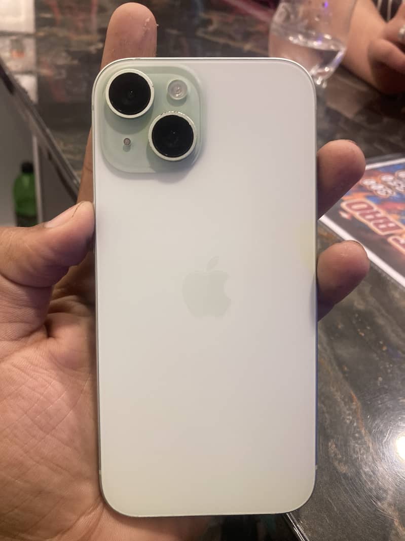 Apple iPhone 15 0