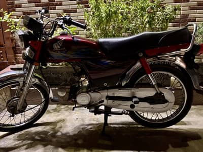 Honda Cd70 2021 Modal
