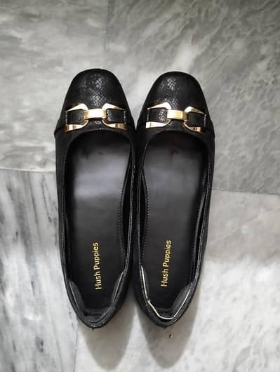 black pumps