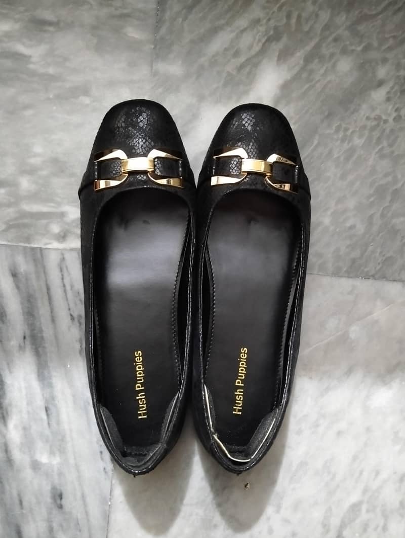 black pumps 0