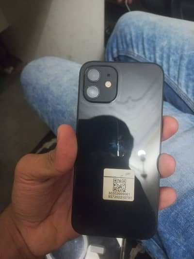 Apple iPhone 12