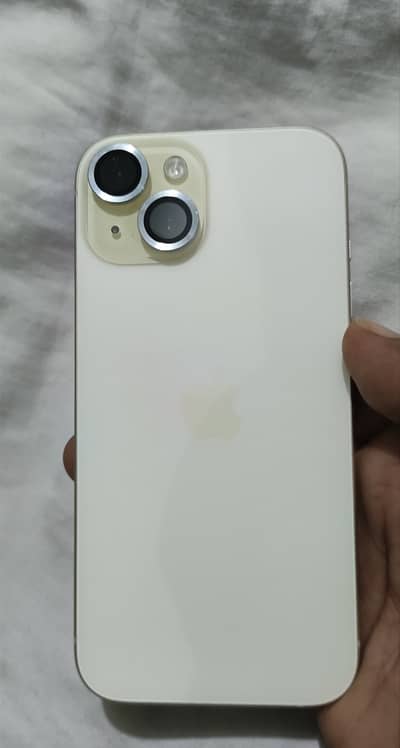 Apple iPhone 15