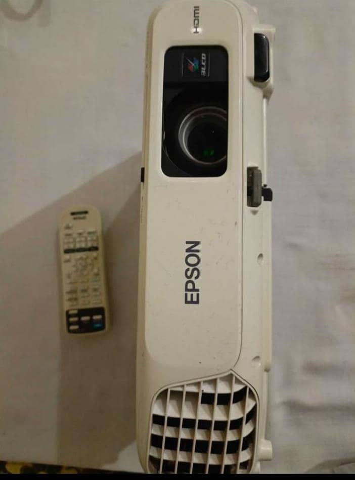 projector 1