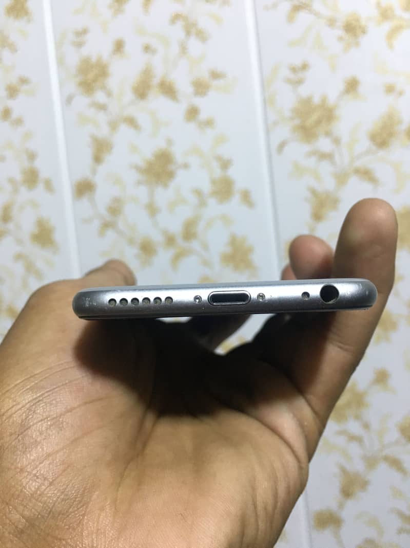 Apple iPhone 6 2