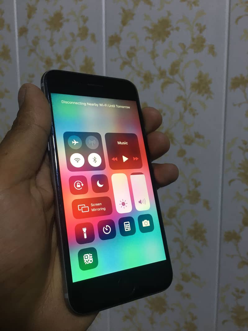 Apple iPhone 6 5
