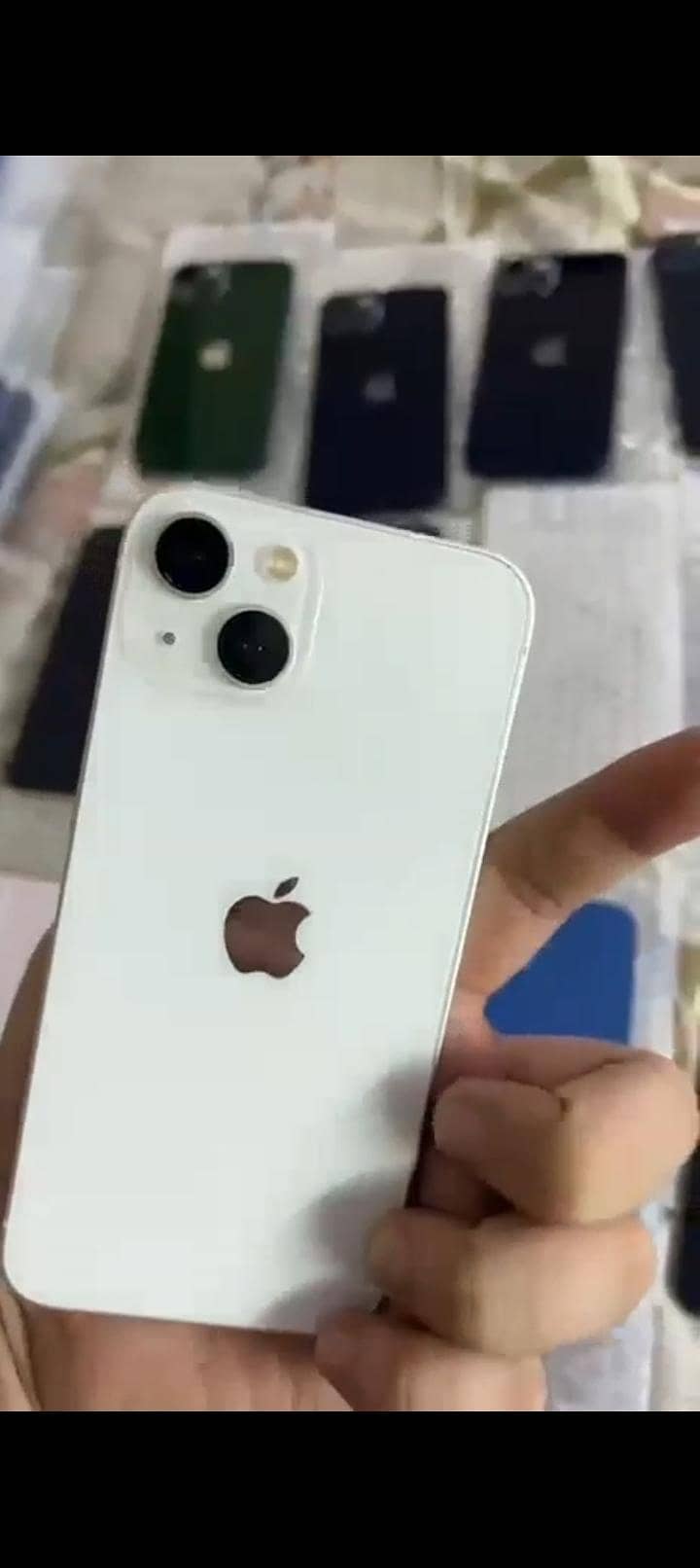 Apple iPhone 13 1