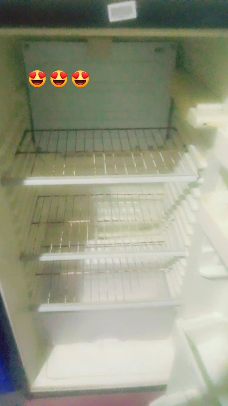Refrigerator 1