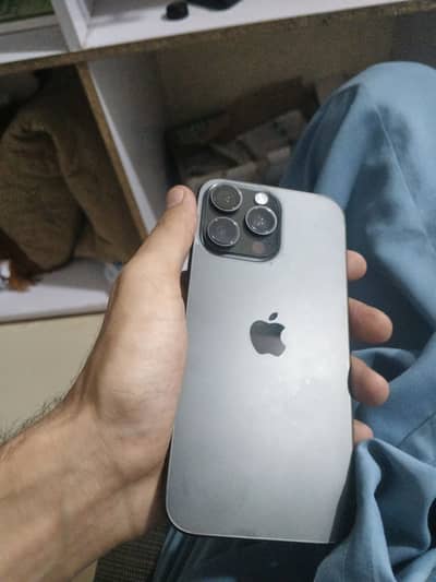 Apple iPhone 16 Pro Max