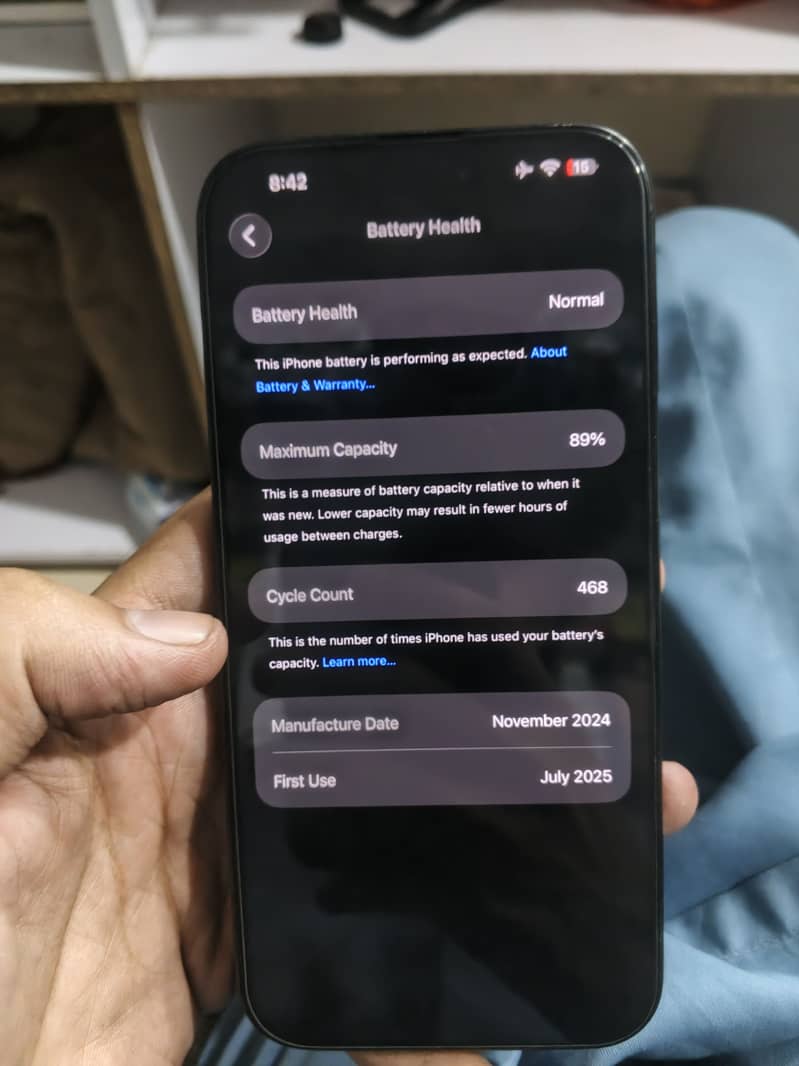 Apple iPhone 16 Pro Max 1