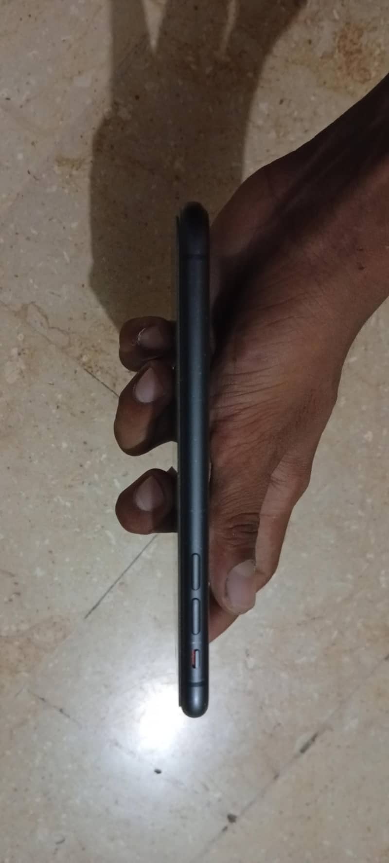 Apple iPhone 11 3