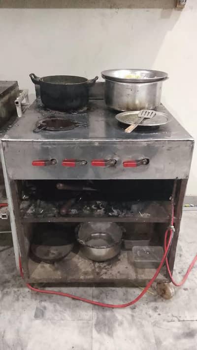 4 burner Stove