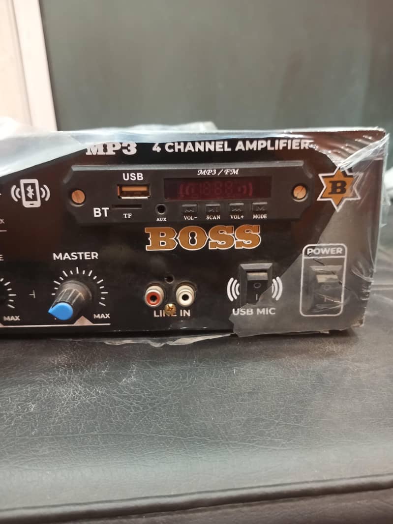 MP3 4 Channel Amplifier 1