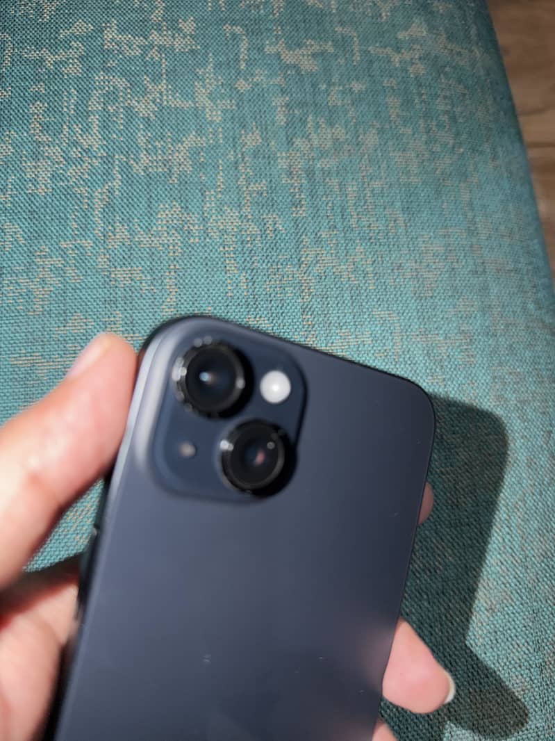 Apple iPhone 15 plus 7