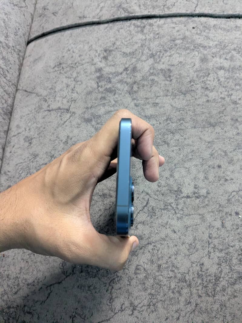 Apple iPhone 12 Pro Max 1