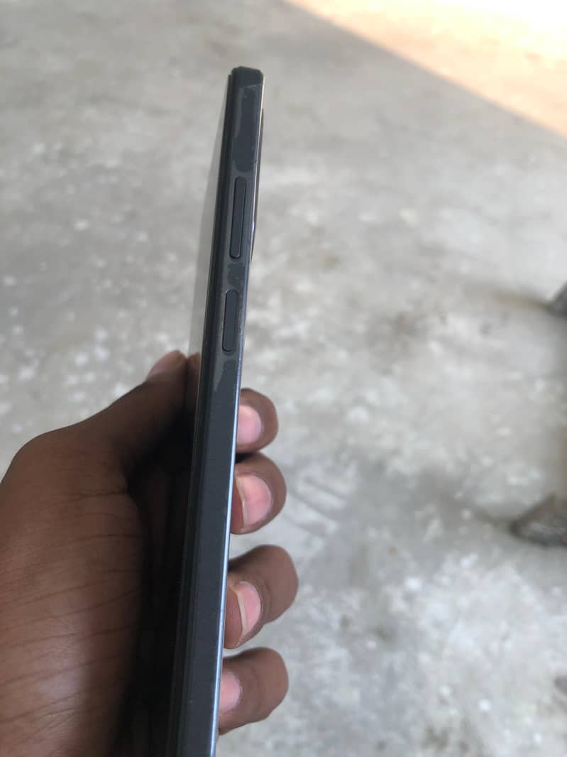 OPPO A3 4