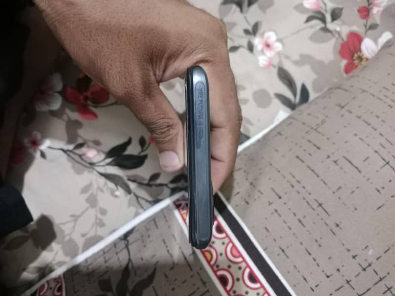 Infinix hot 11s 4