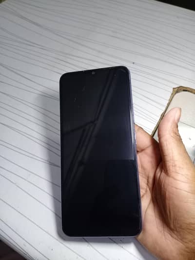 Vivo Y17s