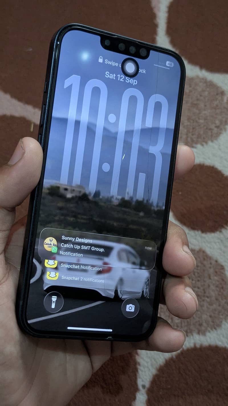 Apple iPhone 13 0
