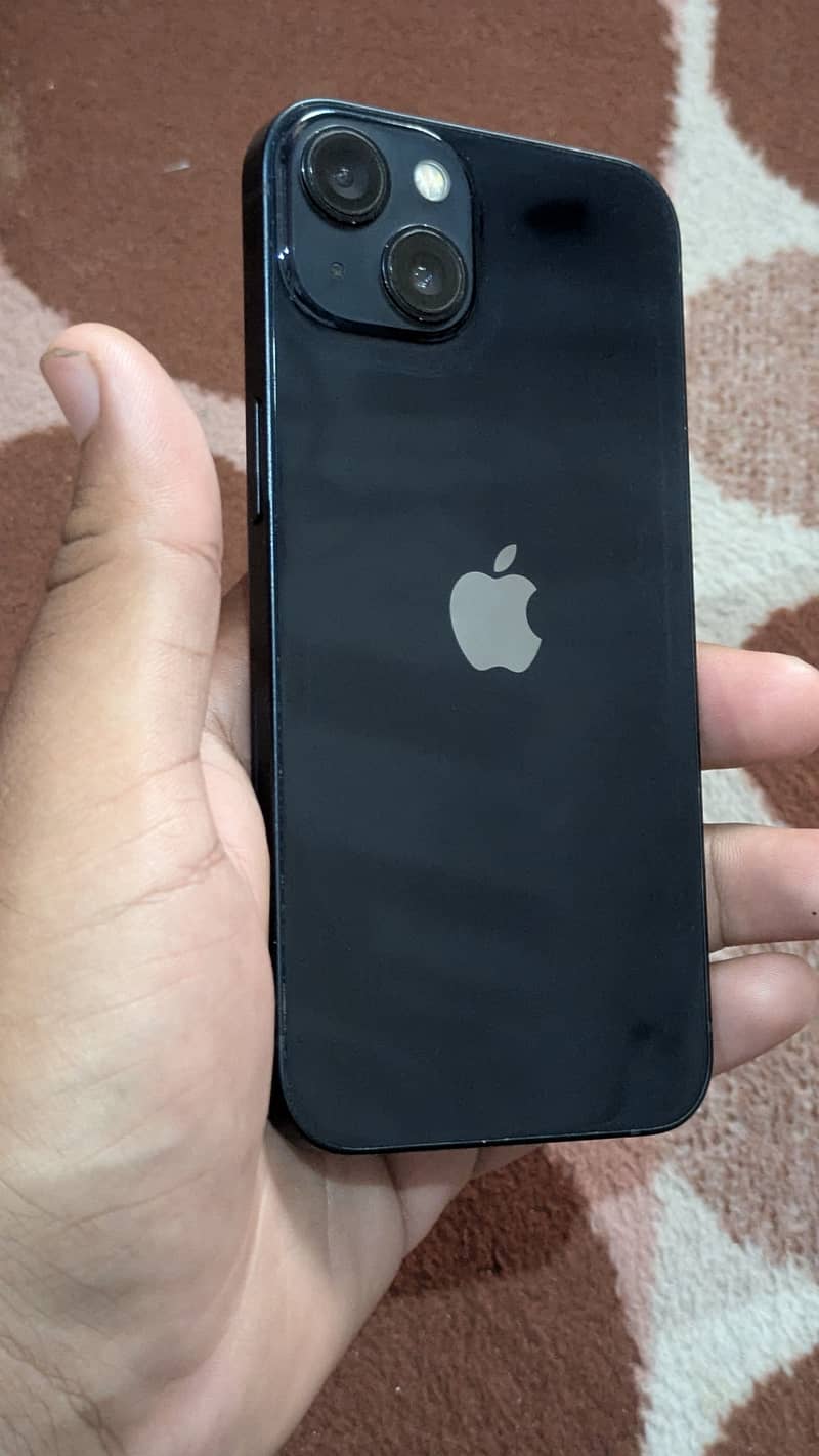 Apple iPhone 13 1