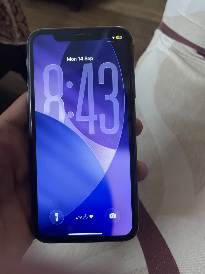 Apple iPhone 11 3