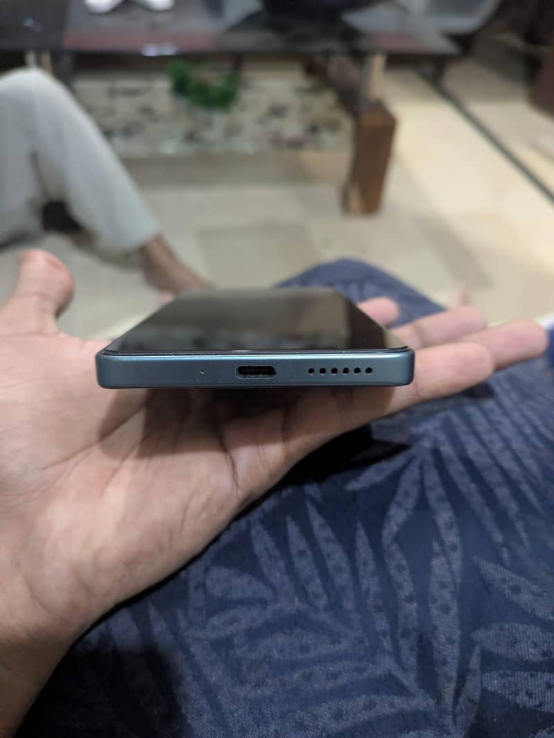 Xiaomi Redmi Note 13 Pro 4