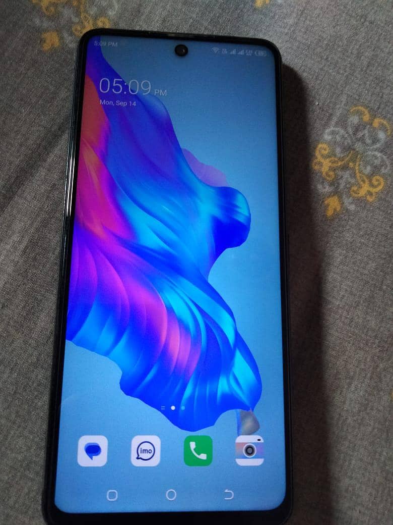 Tecno Camon 18T 0