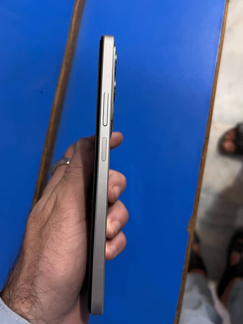 Realme C71 1
