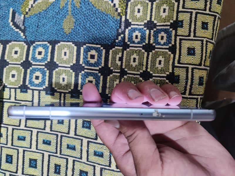 Google Pixel 7a 1