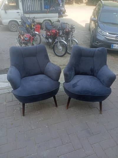bed room chairs