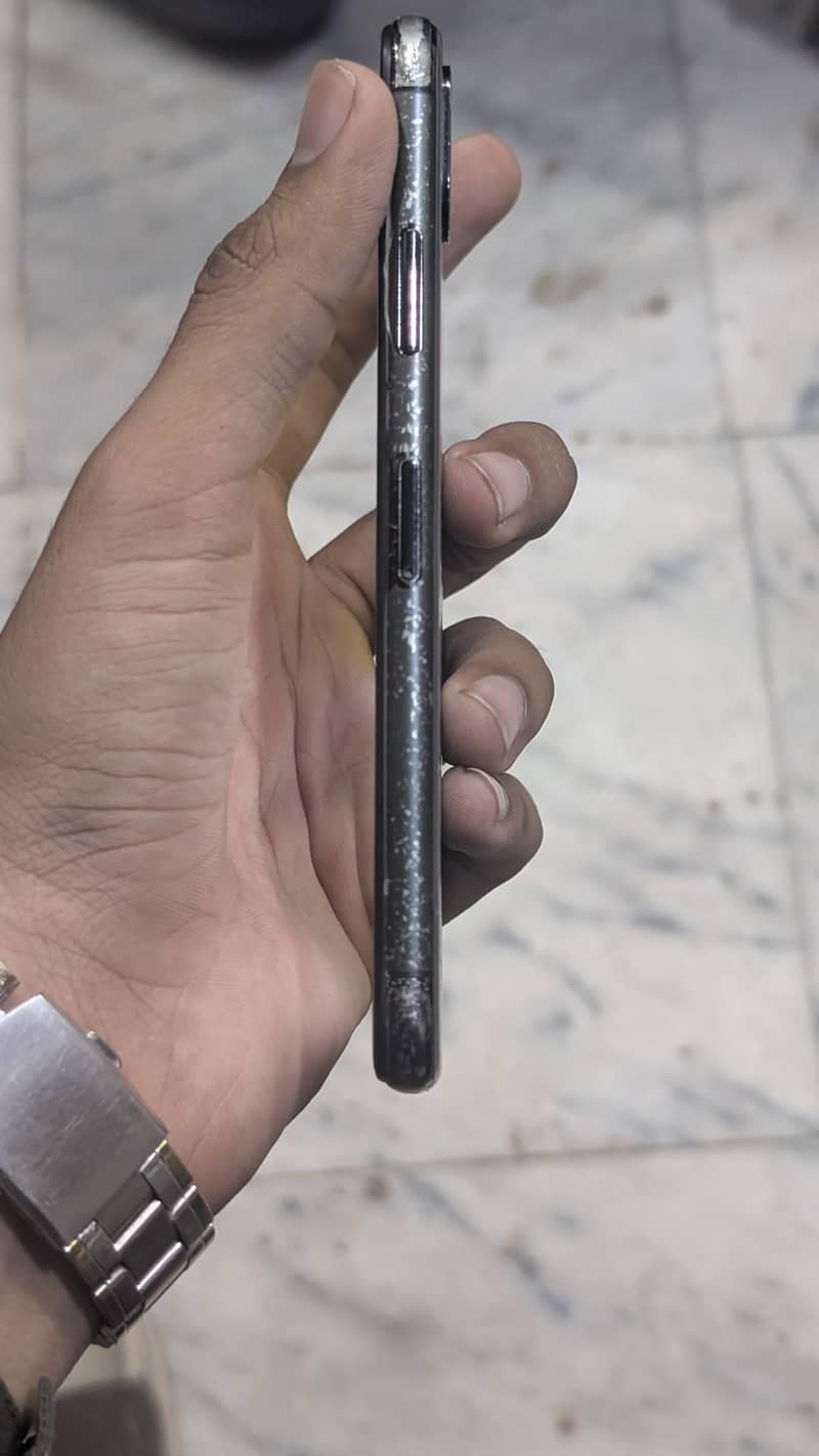 Apple iPhone X 1