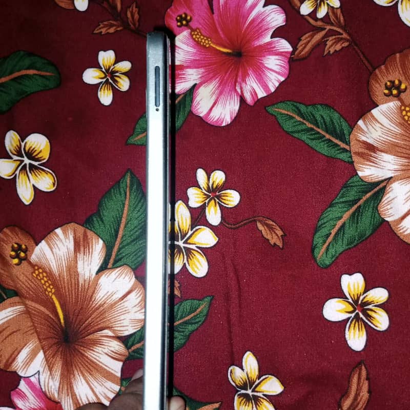 Infinix Smart 9 ایکسچینج بھی ہو جائے گا ساتھ صرف باکس ہیں 3