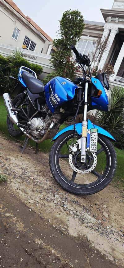 urgent sale Yamaha 125YBR