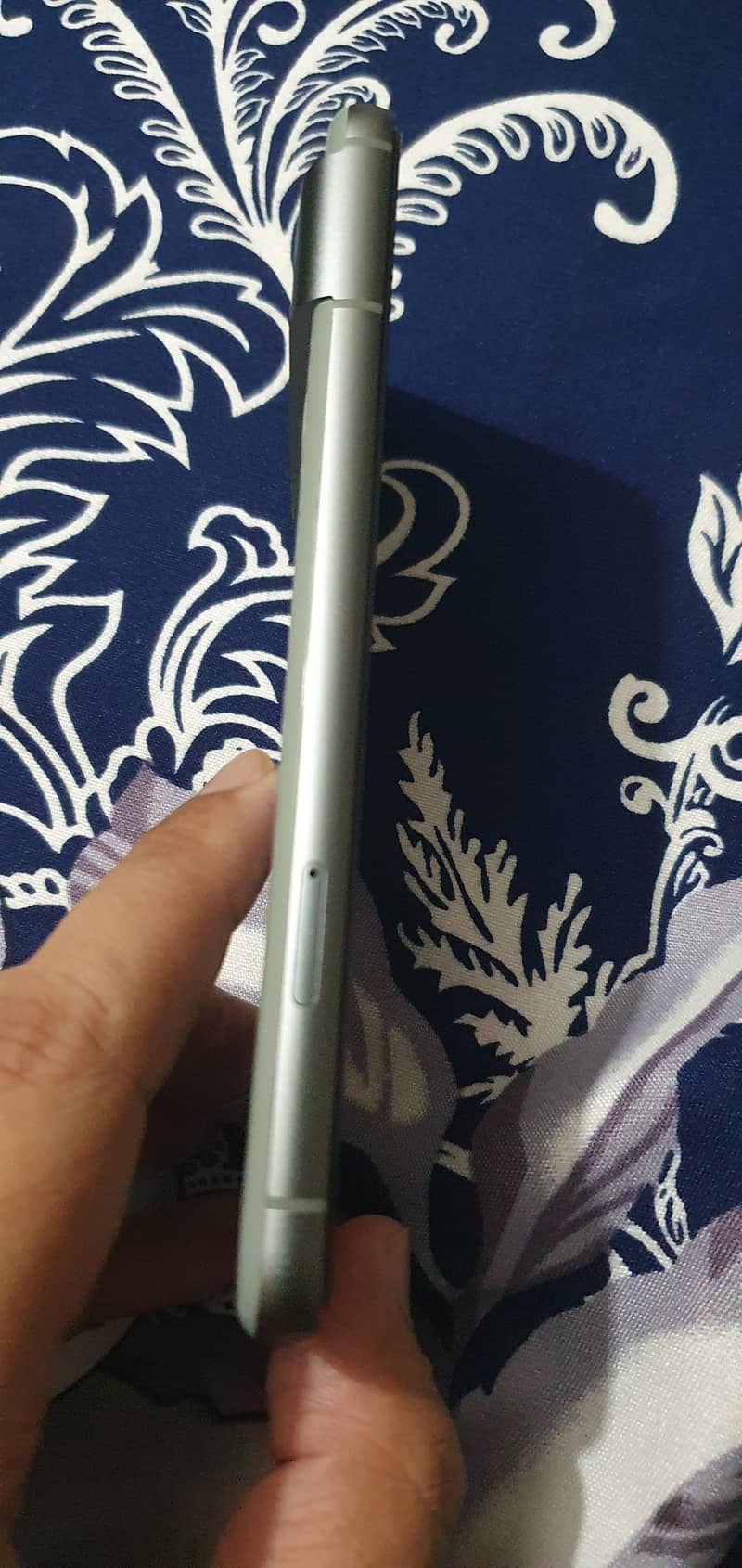 Google Pixel 8 3