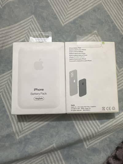 Wireless Charger/ Battery Pack