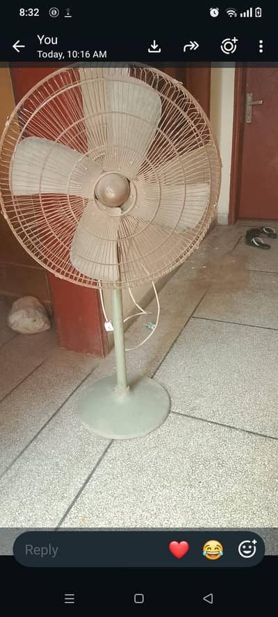 padistal fans