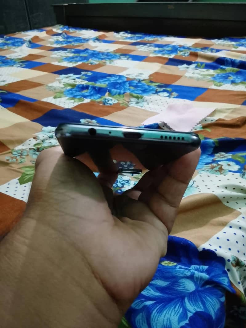 Vivo V21e 5