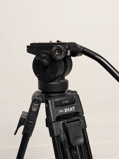 Professional Video Tripod DIAT A193C Fluid Head | Heavy-Duty Tripod