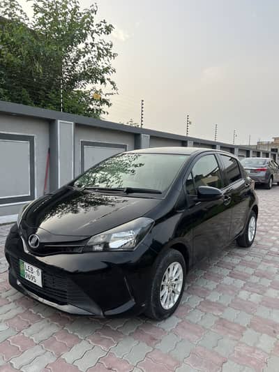 Toyota Vitz 2014