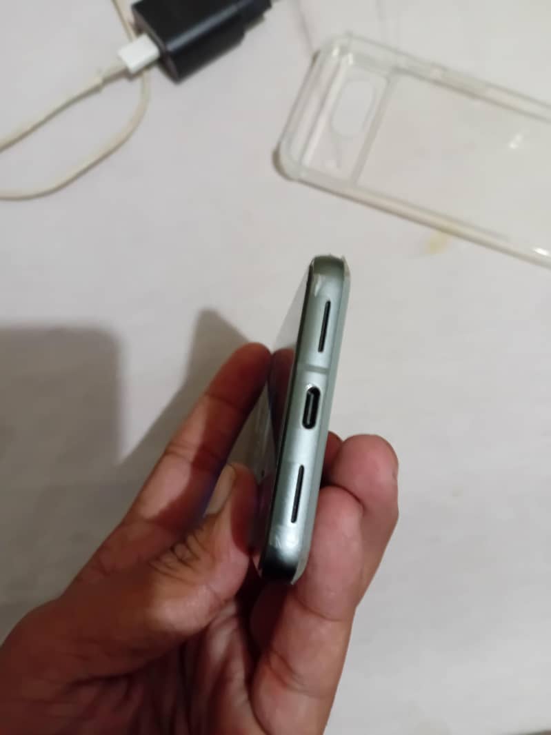 Google Pixel 8 1