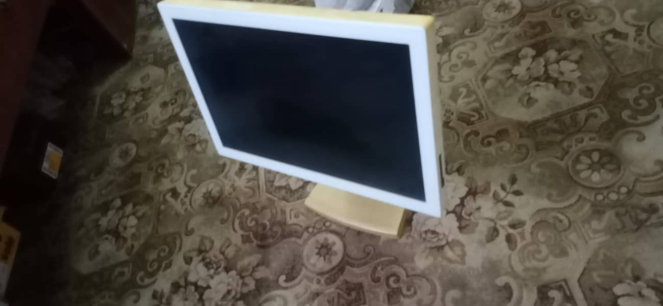 Elo Touch systems lcd screen. 5