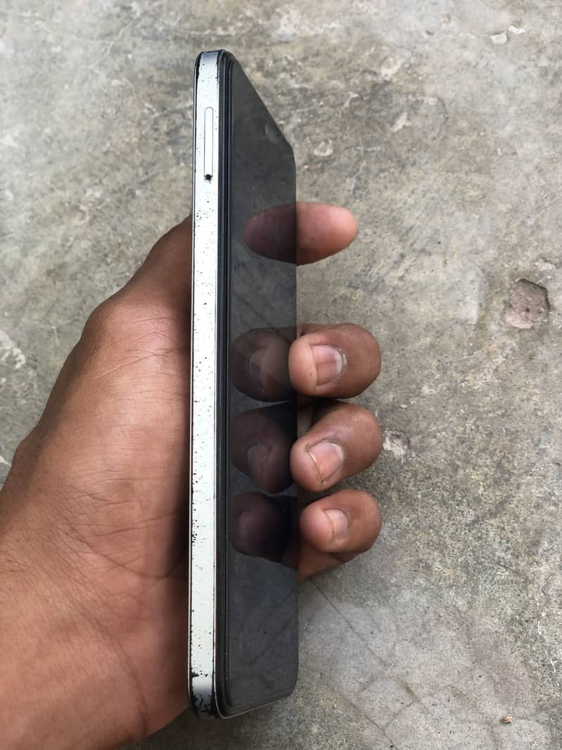 Tecno Spark 20C 4